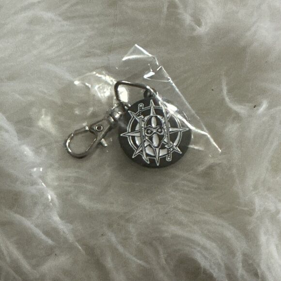 Magic Ninja Entertainment Mini Keychain - Picture 1 of 3